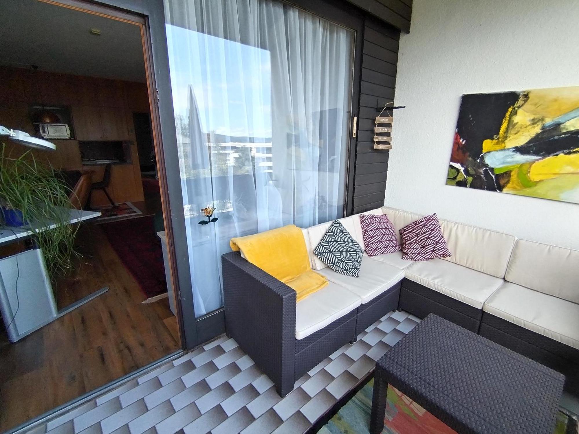 Waldeslust Warmbad Mit Balkon Und Privatem Parkplatz Apartment Villach Exterior photo